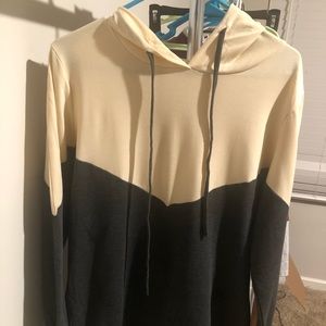 Grey women’s sweater with good